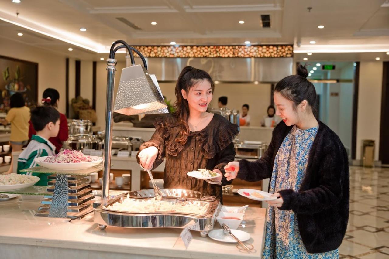 Luxury6 Hotel Mong Cai 外观 照片