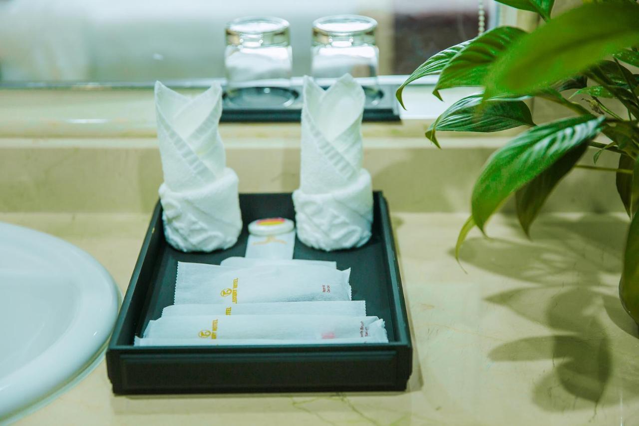 Luxury6 Hotel Mong Cai 外观 照片