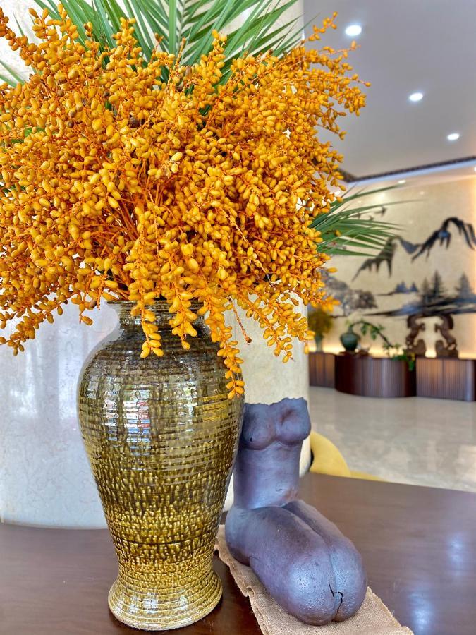 Luxury6 Hotel Mong Cai 外观 照片