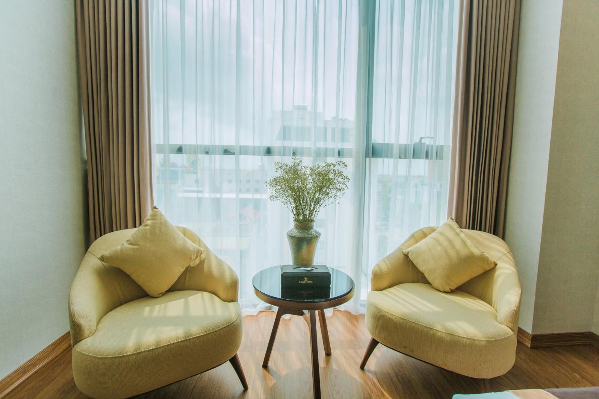 Luxury6 Hotel Mong Cai 外观 照片